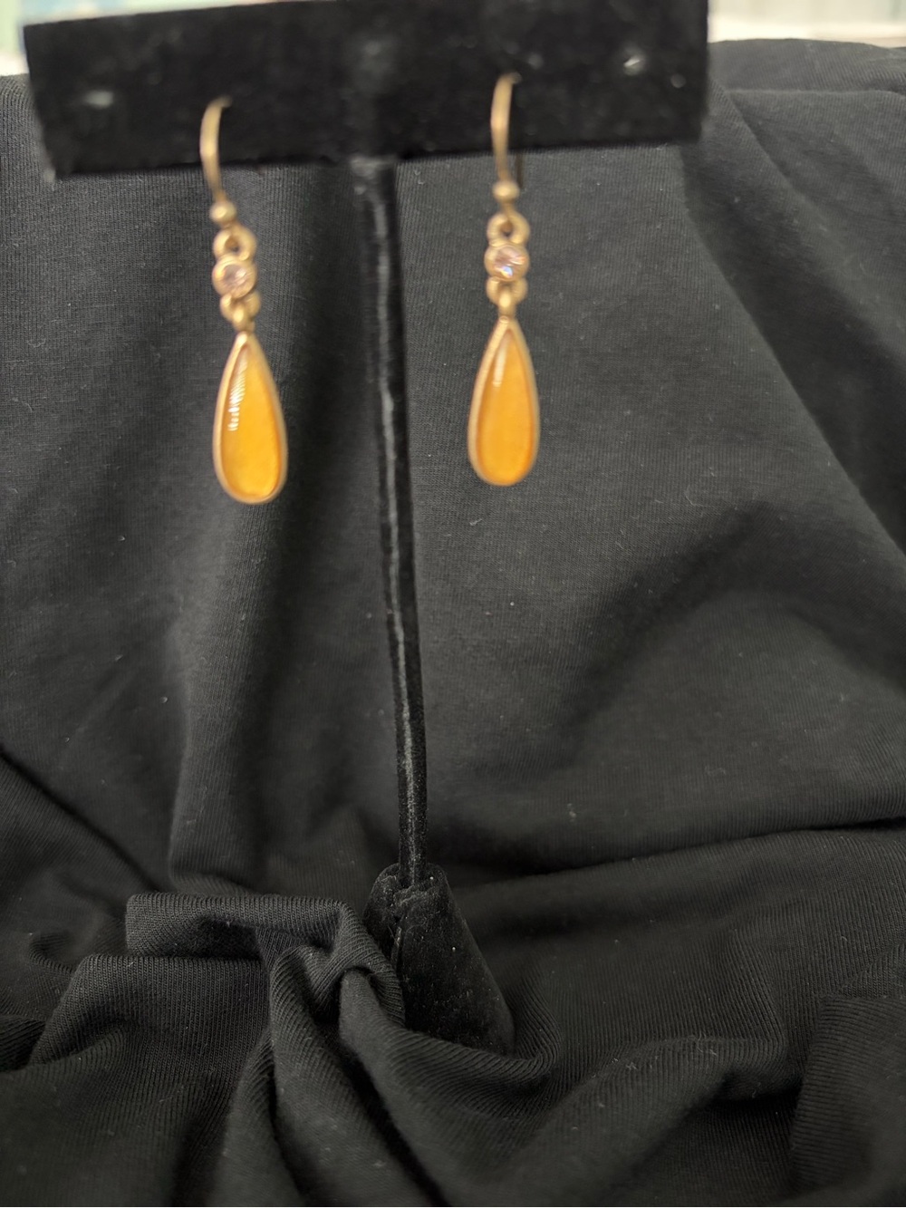 Lia Sophia “Misty Rose” Gold-Tone with Cut Crystal & Resin Dangle Earrings